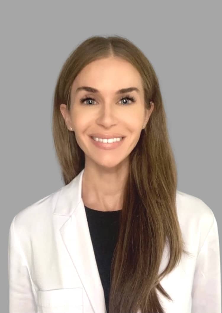 Carolyn Kray, Nurse Practitioner and Master Injector