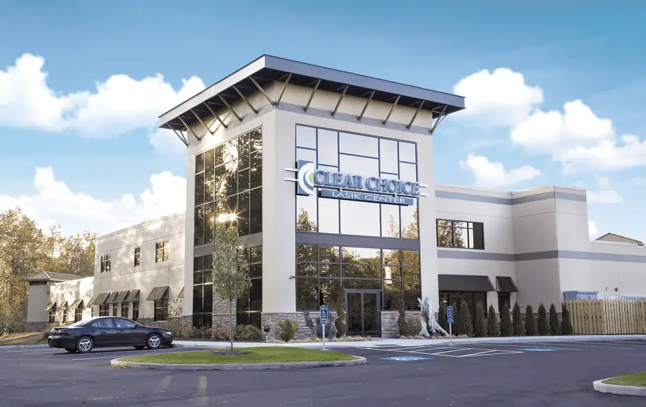 Exterior of Clear Choice LASIK Center in Brecksville, Ohio